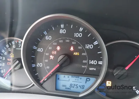 2016 Toyota Rav4 Le z USA, uszkodzony, nr VIN 2T3ZFREV7GW302261